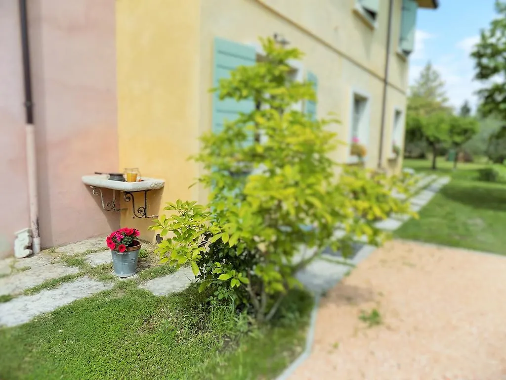 Due Archi Bed & Breakfast Sant'Ambrogio di Valpolicella 0*,  Italy